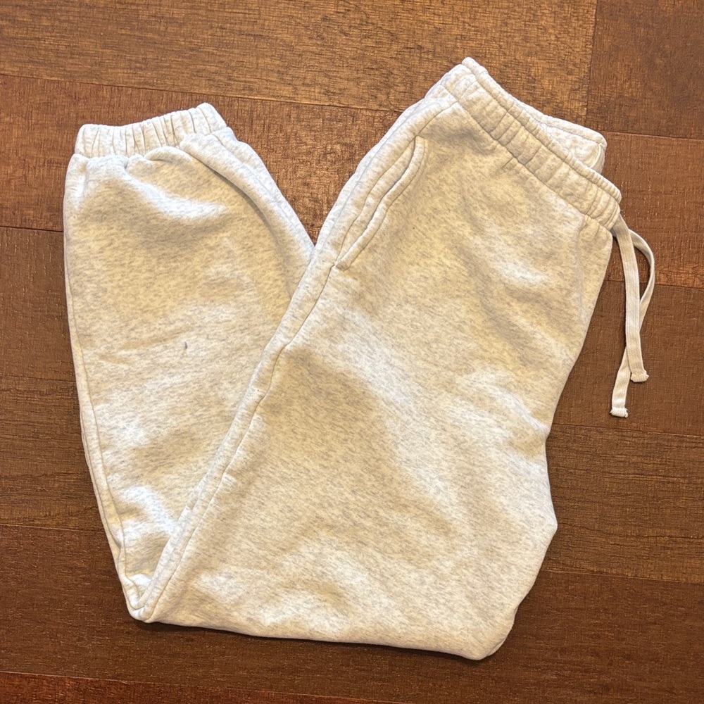 American Eagle Luxe jogger set - Picture 2 of 5